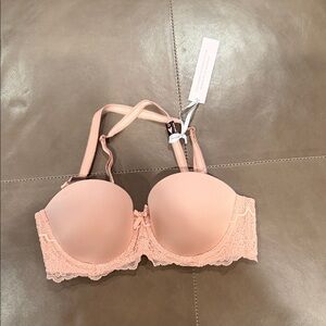 Victoria's Secret Peach Lace Bra